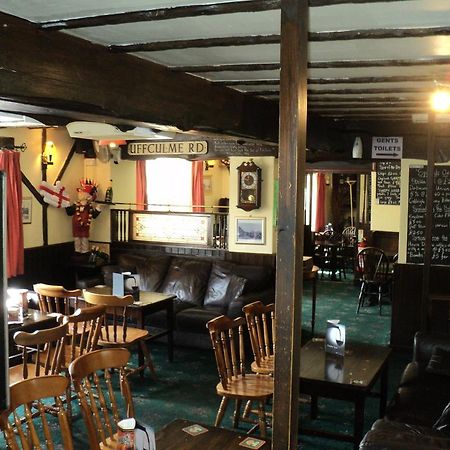 Ostler Inn Uffculme Bagian luar foto