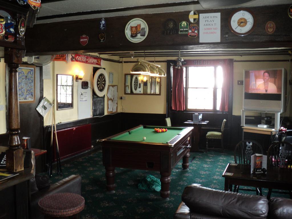 Ostler Inn Uffculme Bagian luar foto